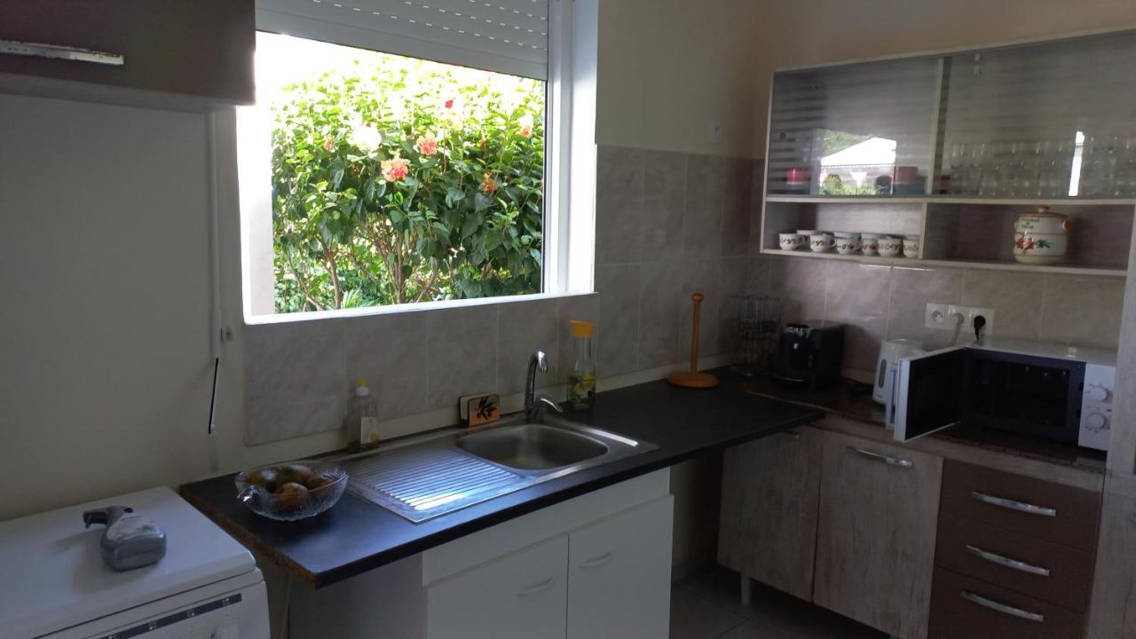 Charmant Petit T2 Dans Maison Vieux-Bourg Eksteriør billede